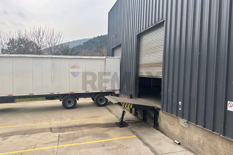 Arriendo propiedad agroindustrial curacaví