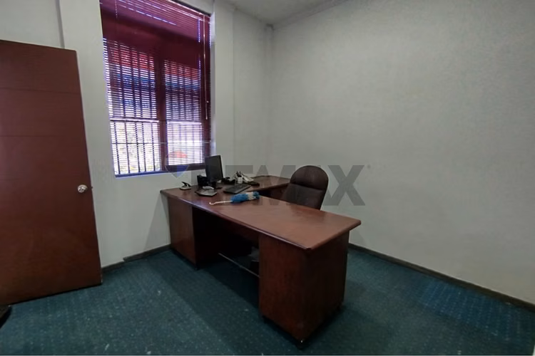 Oficina renovada año 2021 299mt2. - Imagen 13