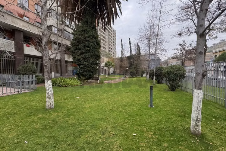 Depto 2 dormitorios , 2 baños, recoleta - Imagen 16