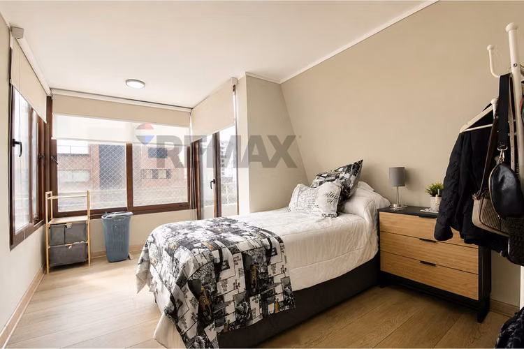 Duplex 2d-2b remodelado, barrio el golf - Imagen 15