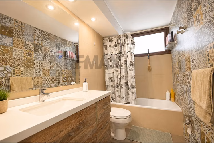 Duplex 2d-2b remodelado, barrio el golf - Imagen 14