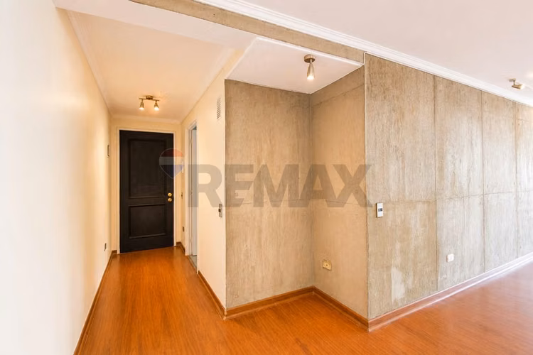 Amplio depto 3d + servicio  las condes - Imagen 7