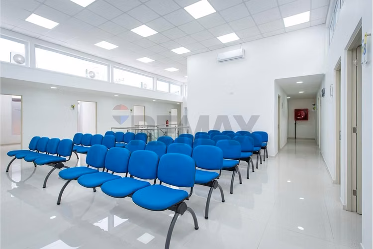 ¡invierte en clínica moderna en linares! - Imagen 14