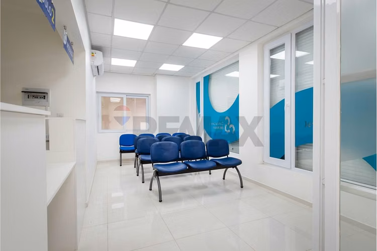 ¡invierte en clínica moderna en linares! - Imagen 7
