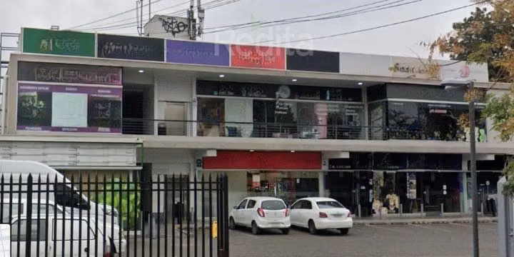LOCAL COMERCIAL Metro Fernando Castillo Velasco - Imagen 9