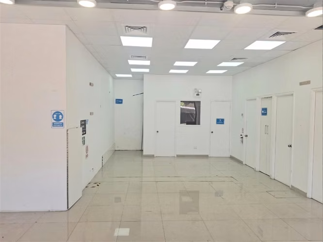 LOCAL COMERCIAL Lo barnechea