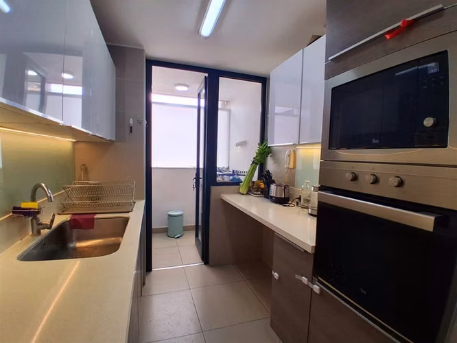 DEPARTAMENTO Vende Moderno Depto 3D 2B 1E 1B. con Piscina y Terraza Increíble. Providencia - Imagen 5