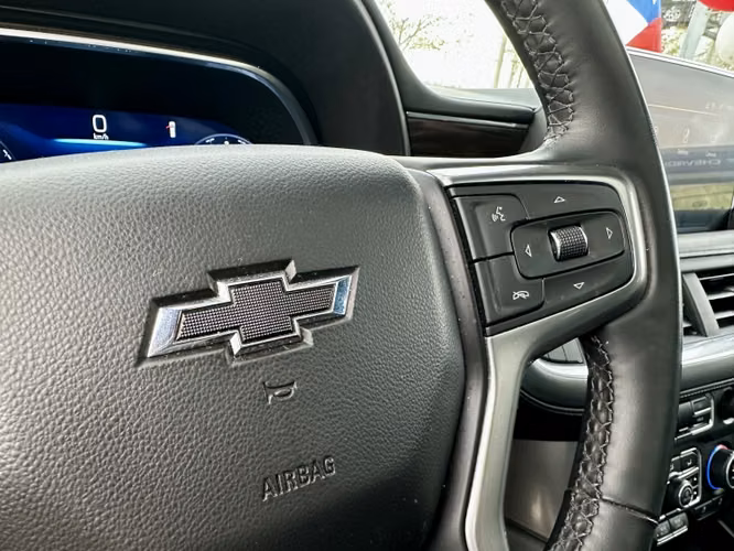 Chevrolet Suburban 5.3 Z71 At 4x4 2024
