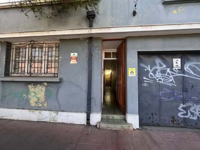 VENDO CÉNTRICA CASA EN QUILLOTA - Imagen 5