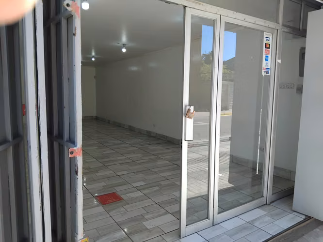 ARRIENDO LOCAL COMERCIAL CENTRO COPIAPO - Imagen 3
