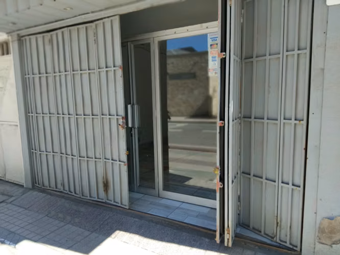 ARRIENDO LOCAL COMERCIAL CENTRO COPIAPO - Imagen 2