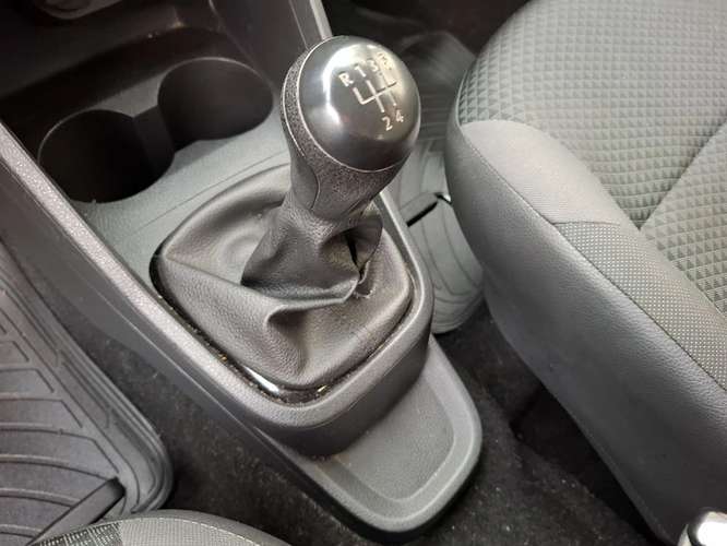 VOLKSWAGEN GOL 2020