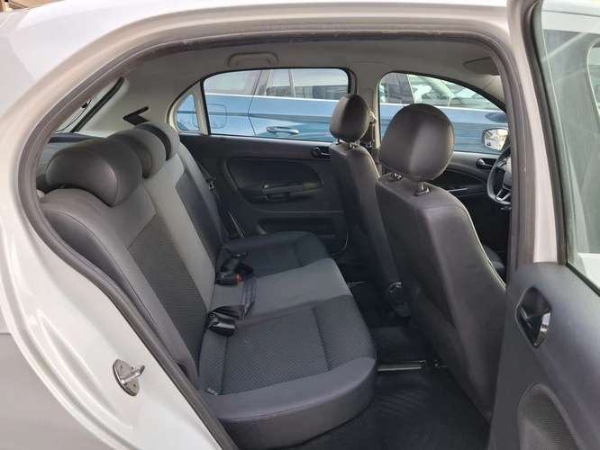 VOLKSWAGEN GOL 2020