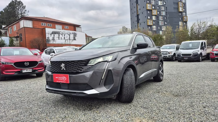 PEUGEOT 3008  2022