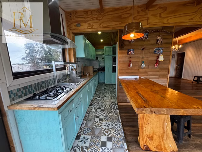 Hermosa Casa en venta con Parcela de 5000 vista al mar Dalcahue - Imagen 14