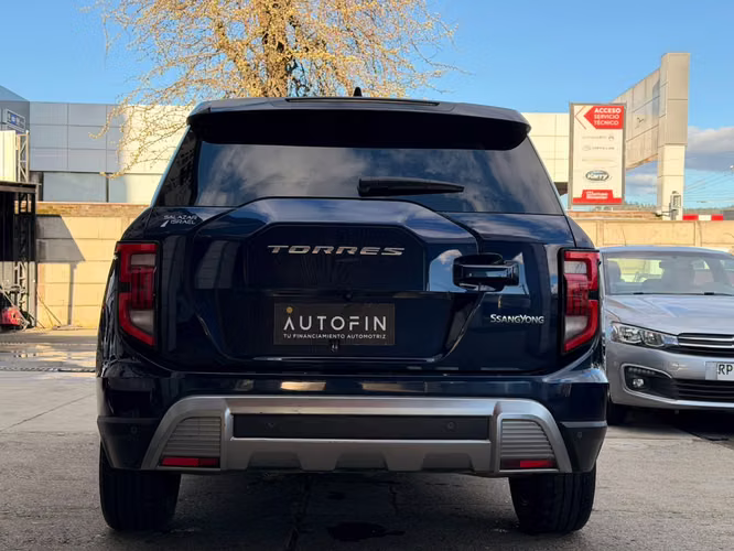 SSANGYONG TORRES 2023 1 DUEÑO - Imagen 4