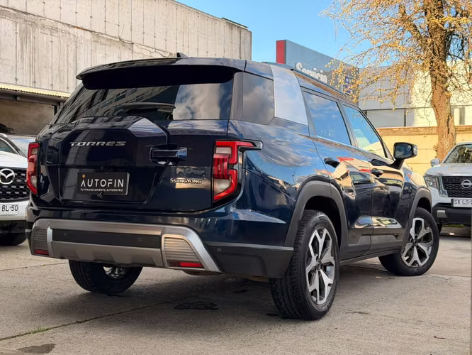 SSANGYONG TORRES 2023 1 DUEÑO - Imagen 5