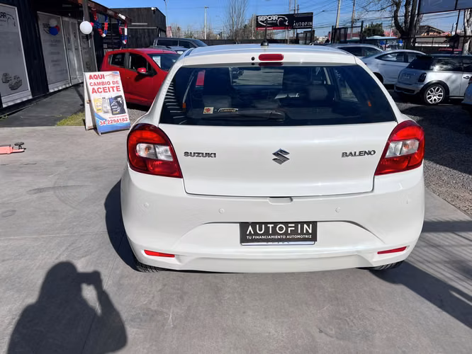 SUZUKI BALENO GLS - Imagen 6