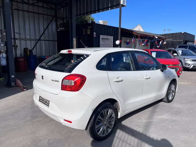 SUZUKI BALENO GLS - Imagen 4