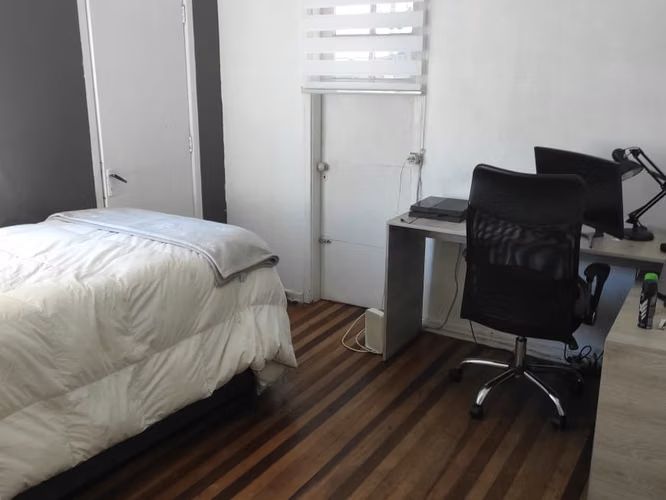 Amplia casa con potencial comercial en venta, sector Poniente, Viña del Mar - Imagen 9