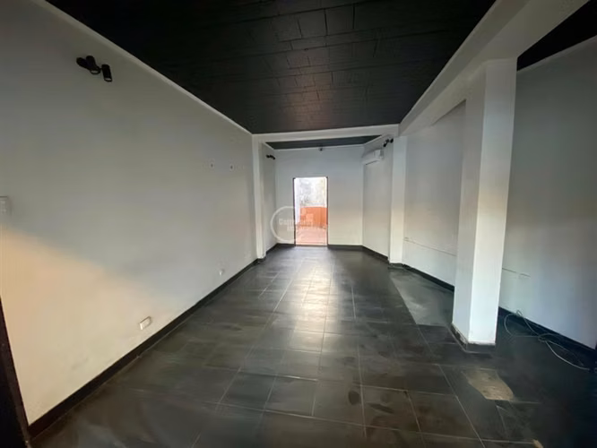 Local Comercial Arriendo en El Rodeo con Huinganal - Imagen 1