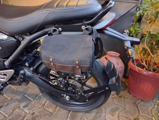 Triumph Speed 400 (2025) – ¡Prácticamente Nueva