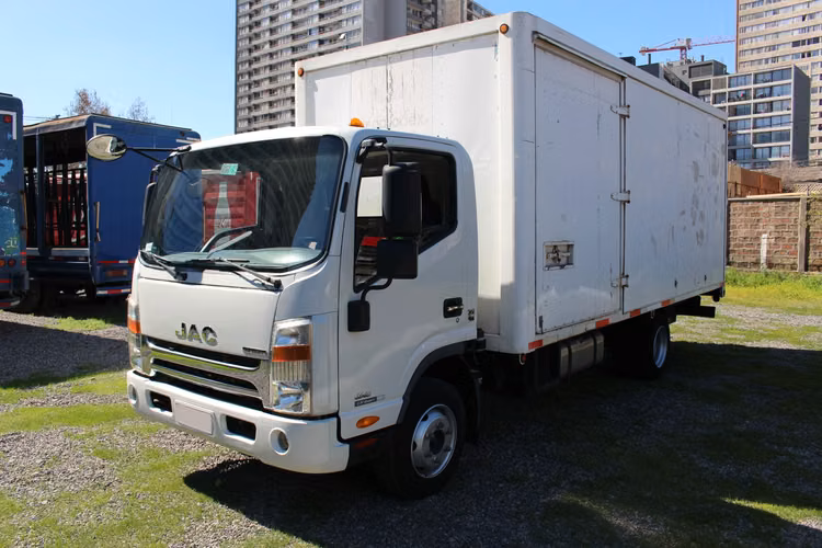 Jac Hfc 1081 Urban año 2018 Furgon 86.000 Kms Full