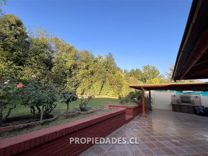 Casa en arriendo de 4 dorm. en Lo Barnechea - Imagen 2