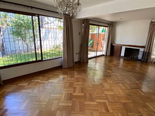 Casa en arriendo de 4 dorm. en La Reina
