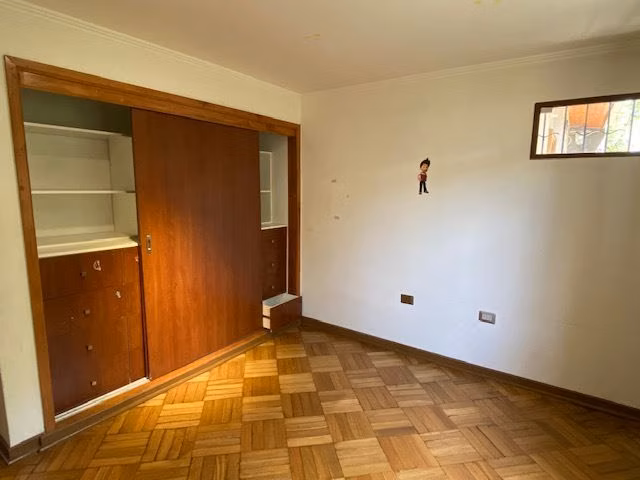 Casa en arriendo de 4 dorm. en La Reina