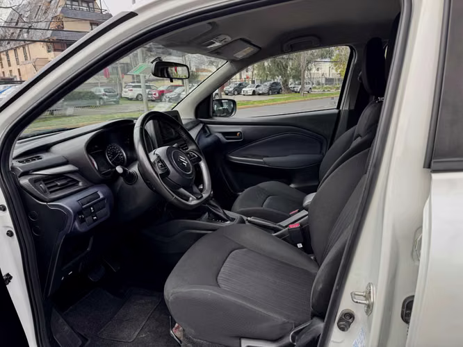 SUZUKI BALENO GLS 1.5 AUTOMATICO CARPLAY CLIMATIZADOR CAMARA 2024 - Imagen 12