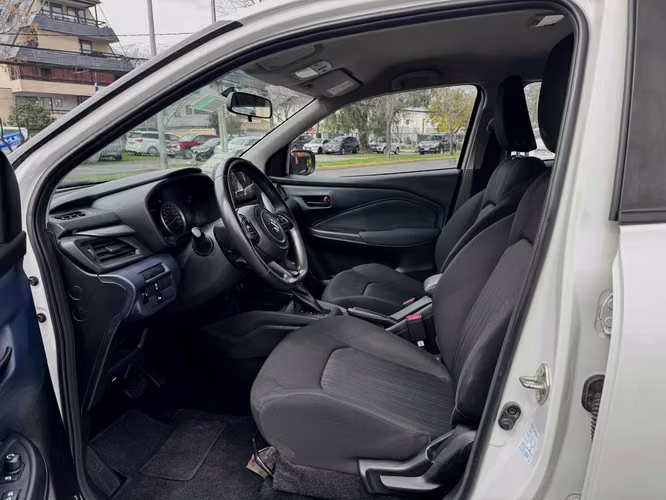 SUZUKI BALENO GLS 1.5 AUTOMATICO CARPLAY CLIMATIZADOR CAMARA 2024 - Imagen 11