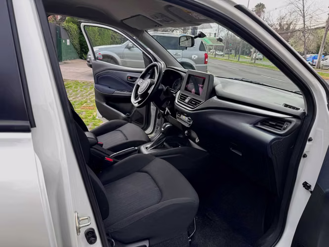 SUZUKI BALENO GLS 1.5 AUTOMATICO CARPLAY CLIMATIZADOR CAMARA 2024 - Imagen 16