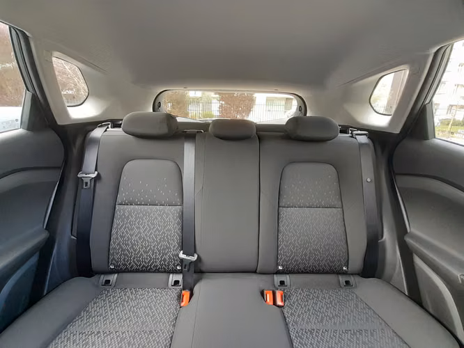 Chevrolet Tracker Año 2024 Modelo 1.2T LS MT R - Imagen 8