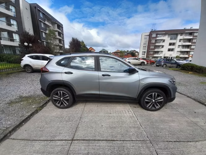 Chevrolet Tracker Año 2024 Modelo 1.2T LS MT R