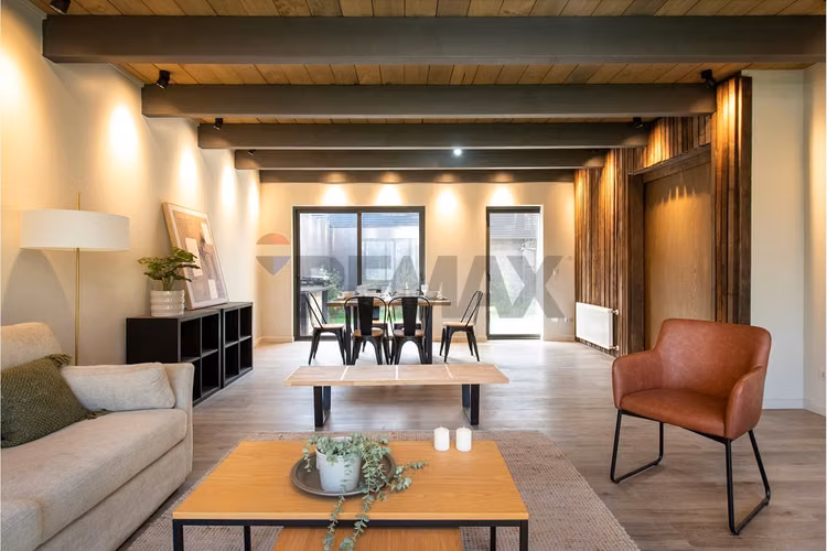 Casa remodelada quincho plaza y conectividad - Imagen 4