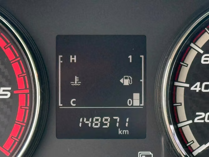 Mitsubishi L 200 KATANA CR 2.4 MT 4X2 (2022)