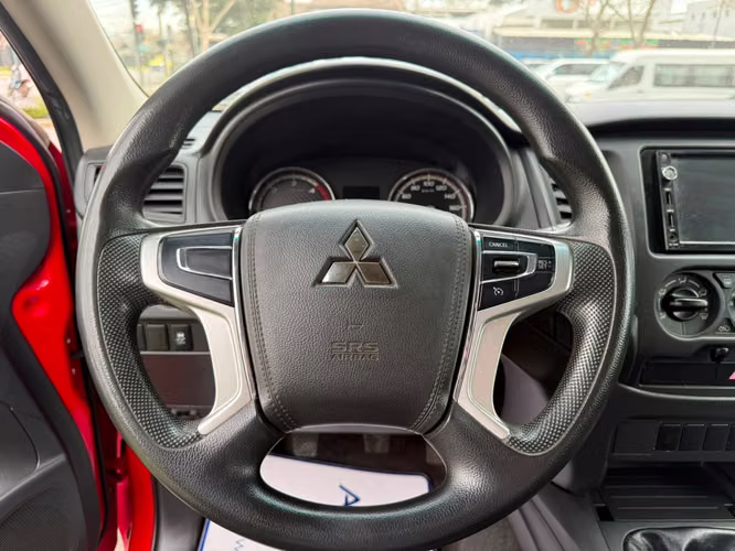 Mitsubishi L 200 KATANA CR 2.4 MT 4X2 (2022)