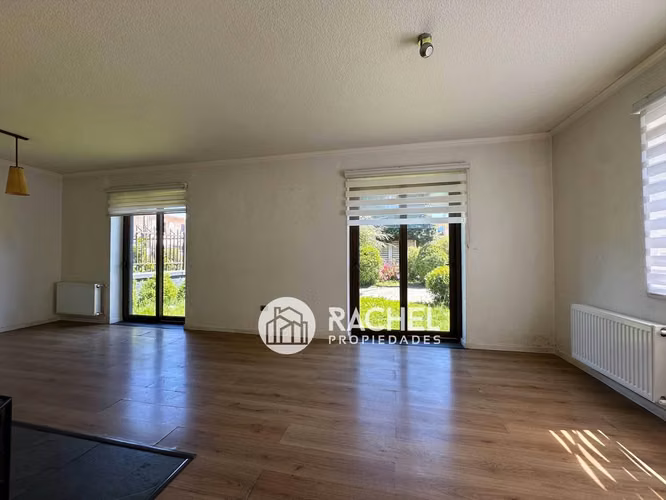 CASA EN ARRIENDO SECTOR AVDA ALEMANIA DE 5 DORMITORIOS - Imagen 2