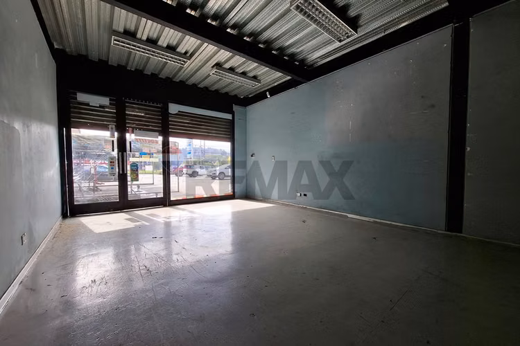 Se arrienda local comercial, 117 m2, p de valdivia - Imagen 14