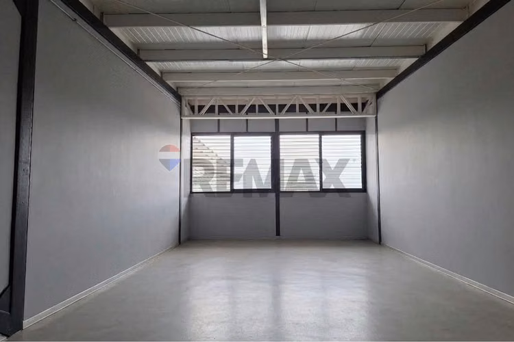 Se arrienda local comercial, 117 m2, p de valdivia - Imagen 5
