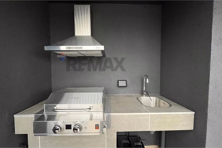 Oportunidad arriendo dpto estudio amoblado - Imagen 23