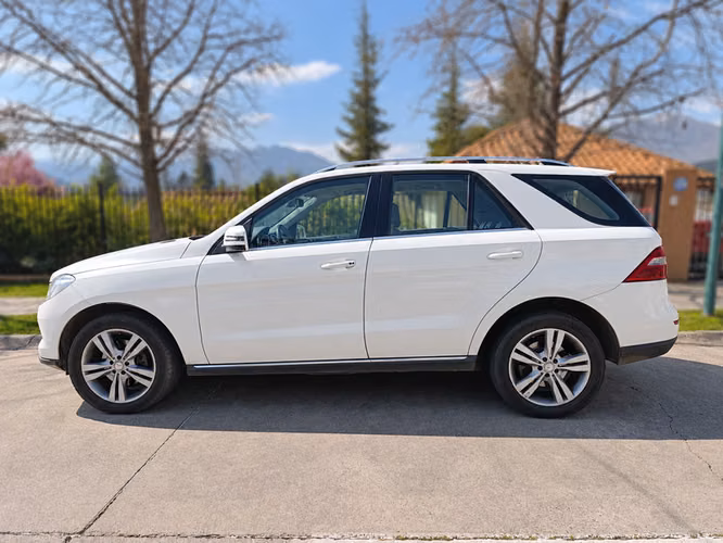 MERCEDES BENZ ML 250 BLUE TEC - 2015 | 4597