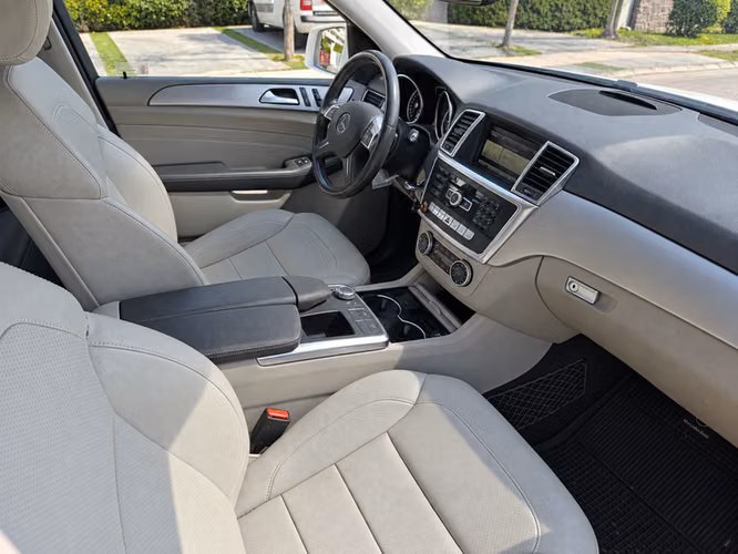 MERCEDES BENZ ML 250 BLUE TEC - 2015 | 4597