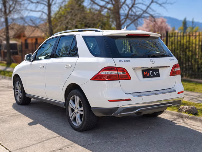 MERCEDES BENZ ML 250 BLUE TEC - 2015 | 4597