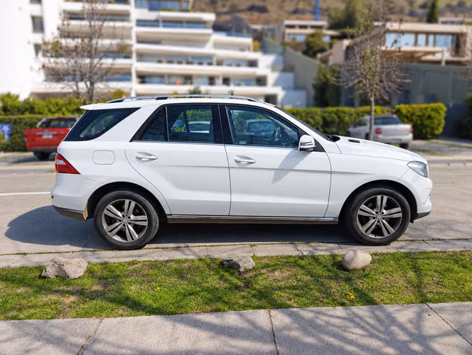 MERCEDES BENZ ML 250 BLUE TEC - 2015 | 4597