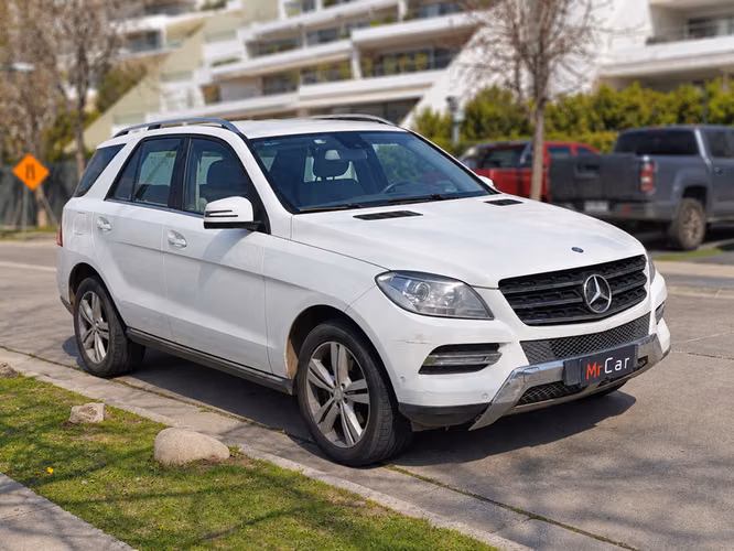 MERCEDES BENZ ML 250 BLUE TEC - 2015 | 4597