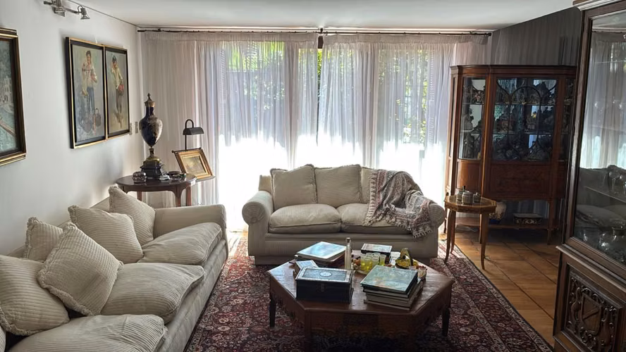 VENTA CASA EN LAS CONDES GENERA 810 UF/AÑO - Imagen 4