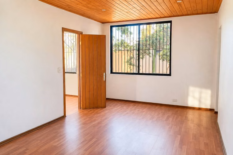 ARRIENDA  TERRENO INDUSTRIAL, COMERCIAL CON CASA/BODEGA - Imagen 6