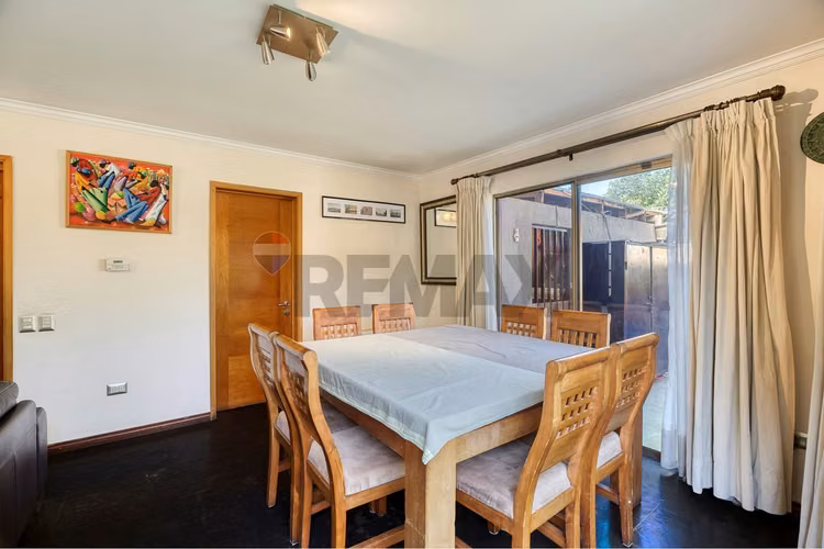 Casa familiar en excelente sector  de la reina - Imagen 9